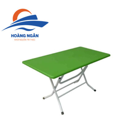 B&agrave;n mầm non mặt nhựa đ&uacute;c